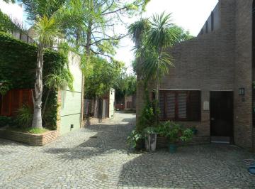 Casa · 82m² · 3 Ambientes · 1 Cochera · Casa - S. Isi. - Barrio Carreras