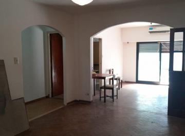 Oficina comercial de 3 ambientes, Belgrano · 3 Ambientes Profesional - Ideal Showroom - Consultorios - Pb Al Frente