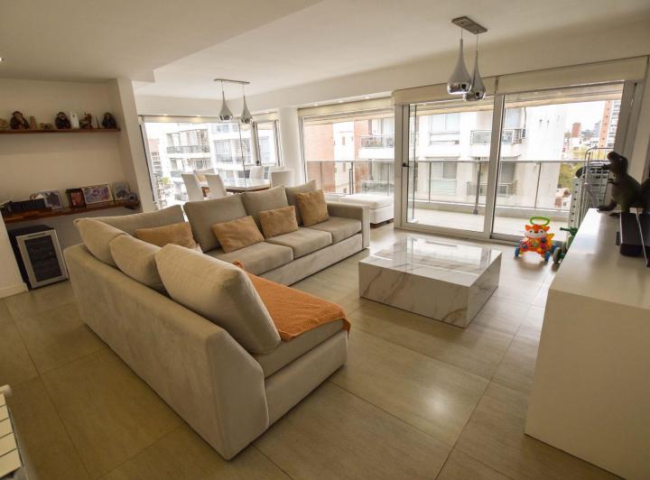 Departamento · 116m² · 6 Ambientes · 2 Cocheras