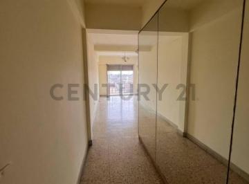 Departamento · 61m² · 3 Ambientes · 3 Ambientes en Villa Luro - Oportunidad