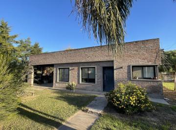 Casa · 1000m² · 3 Ambientes · 1 Cochera · Calle Puerto Palacios Al 900 - Rincón Norte