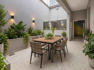 Casa · 191m² · 6 Ambientes · 1 Cochera · Venta Casa Lote Propio Flores Apto Credito Terraza