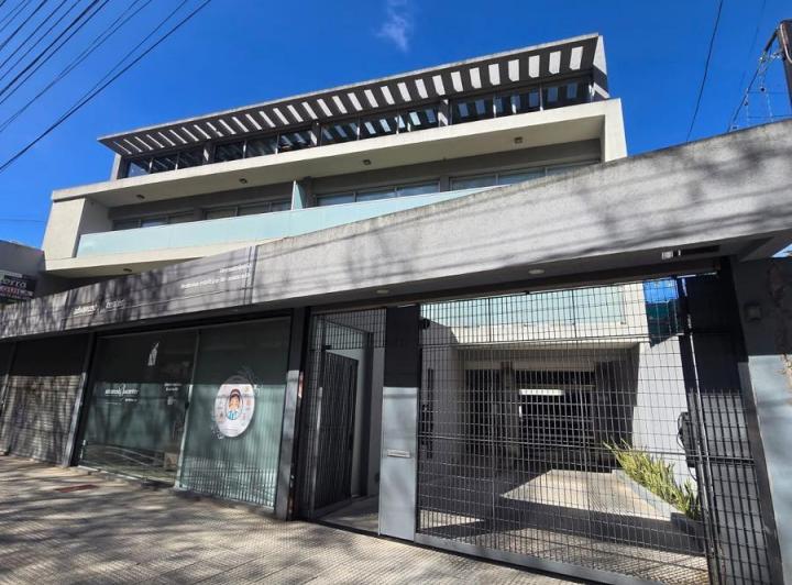 Oficina comercial · 74m² · 1 Ambiente · 2 Cocheras