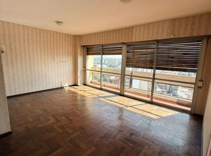 Departamento · 171m² · 5 Ambientes · 1 Cochera
