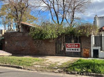 Casa de 4 ambientes, Hurlingham · Casa a Una Cuadra Av Roca