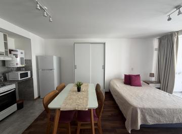 Departamento · 40m² · 1 Ambiente · Monoambiente Totalmente Amueblado Barrio Lourdes