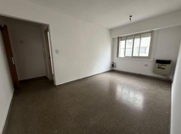 Departamento de 2 ambientes, La Plata · Departamento 1 Dormitorio con Cochera en Venta en La Plata