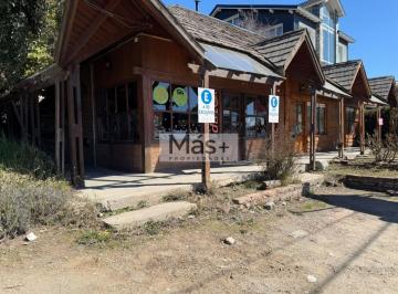 Local comercial · 73m² · 4 Ambientes · 5 Cocheras · Local Comercial