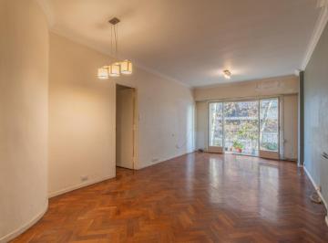 Departamento · 87m² · 3 Ambientes · Venta. Semipiso Tres Ambientes con Dependencia Balcón Al Frente. Belgrano