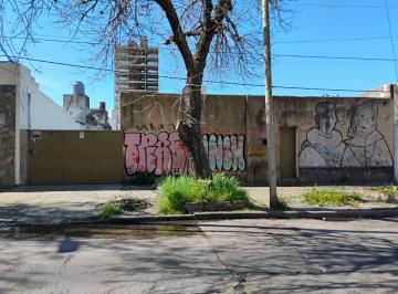 Terreno , La Plata · Terreno en Venta 8 N°1876 E/ 70 y 71 La Plata
