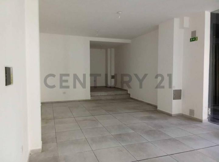 Local comercial · 58m²