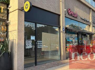 Local comercial · 80m² · Alquiler Local Comercial Sobre Sarmiento Esquina Las Heras - San Miguel