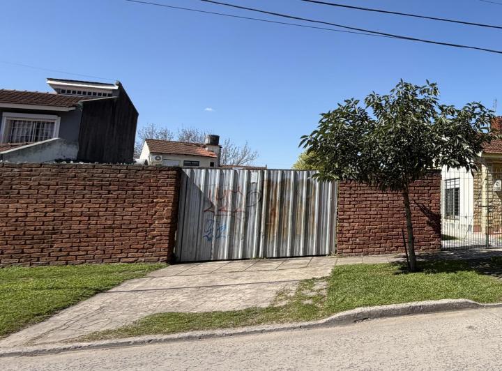 Terreno · 300m²