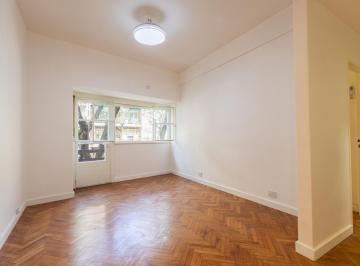 Departamento · 42m² · 2 Ambientes · Departamento Dos Ambientes de Categoría con Balcón en Alquiler en Palermo
