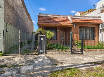 PH · 98m² · 5 Ambientes · Venta PH 3 Ambientes con Patio y Departamento Adicional | Beccar