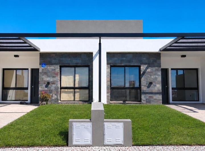 Casa · 100m² · 4 Ambientes · 1 Cochera