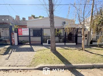 Casa · 127m² · 2 Dormitorios · Casa en Venta Rosario, La Florida.