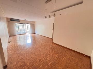 Departamento · 101m² · 4 Ambientes · 1 Cochera · Departamento de 4 Ambientes en Venta Dep. de Servicio y Espacio Guarda Coche