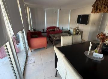 Departamento · 60m² · 3 Ambientes · Departamento Dos Dorm. con Cochera Se Alquila