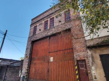 Bodega-Galpón · 500m² · Galpón en Alquiler en Caseros