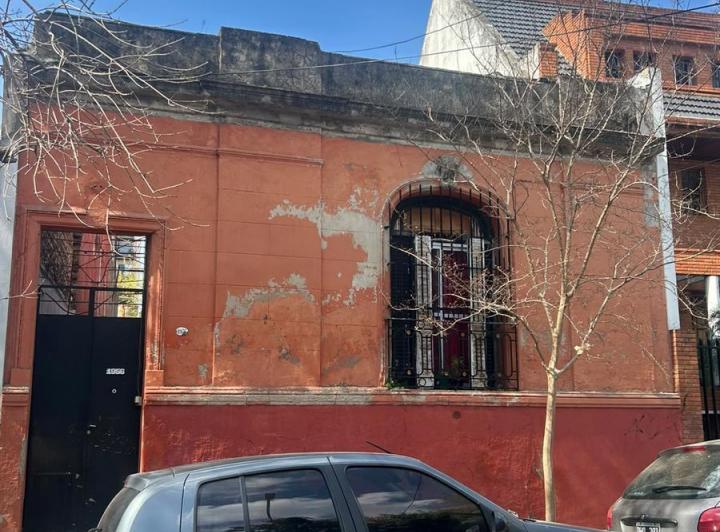 Terreno · 382m²