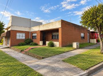 Casa de 4 ambientes, Mar del Plata · Casa en Venta 4 Ambientes con Cochera