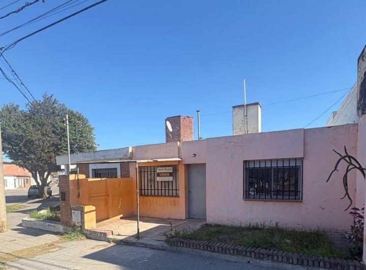 Casa · 60m² · 4 Ambientes