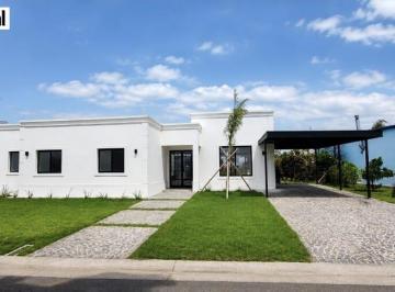 Casa · 180m² · 4 Ambientes · 1 Cochera · Casa a Estrenar en Barrio San Matias - Area 1 con Vista a La Laguna