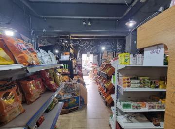 Local comercial · 94m² · 1 Ambiente · Local en Venta Pichincha Sobre Av Francia 58