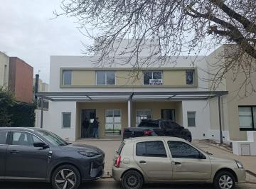 Casa de 6 ambientes, Córdoba · Hermoso Dúplex a Estrenar en Barrio Privado La Calandria!