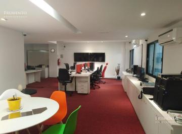 Oficina comercial · 150m² · 6 Ambientes · Oficina en Alquiler en El Centro de Vicente Lopez, 150 m²