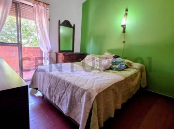 Casa · 147m² · 5 Ambientes · 2 Cocheras · Venta PH Duplex 6 Ambientes Martin Coronado