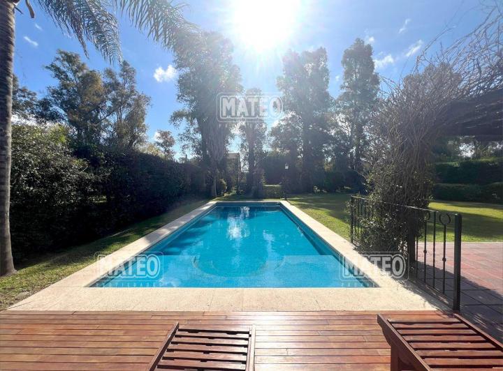 Casa en alquiler en Campos de Alvarez · 5 ambientes