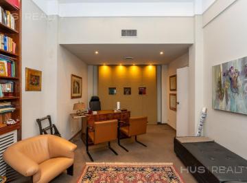 Oficina comercial · 166m² · 8 Ambientes · Piso de Oficina en Alquiler en Increìble Ubicación!