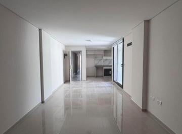 Departamento · 67m² · 3 Ambientes · Cerca de Todo, con Balcón y Espacio - 2 Dorm. con Balcón