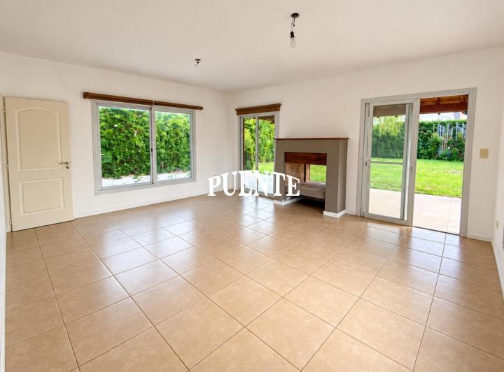 Casa · 270m² · 5 Ambientes