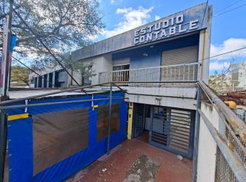 PH · 104m² · 5 Ambientes · 1 Cochera · Venta PH 2 Dorm Patio y Cochera Apto Comercial