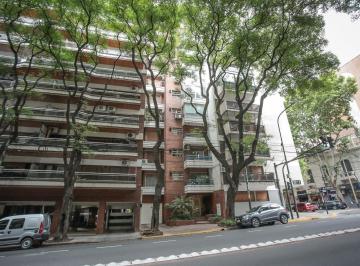 Departamento · 48m² · 2 Ambientes · 1 Cochera · 2 Ambientes Al Frente con Balcón, Cochera y Baulera Sobre Av Pedro Goyena