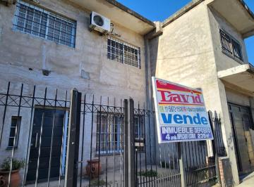 Casa de 4 ambientes, La Matanza · Excelente Inmueble 4 Amb. C/ Amplio Deposito