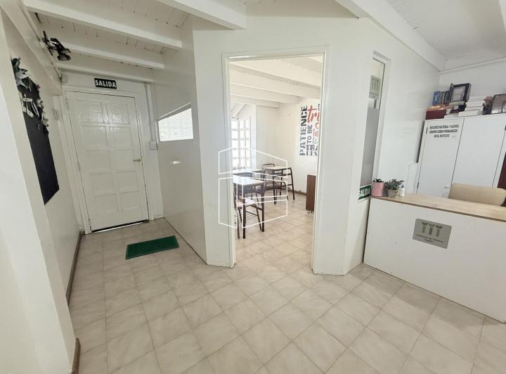 Local comercial · 160m²