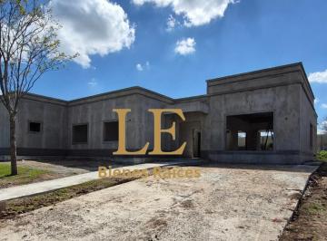 Casa · 250m² · 5 Ambientes · 4 Cocheras · Venta Casa en San Matías. Escobar