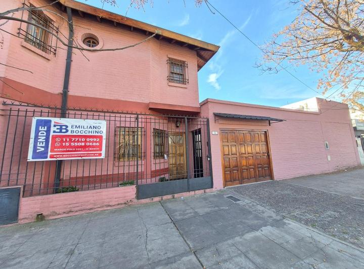 Casa · 98m² · 5 Ambientes · 3 Cocheras