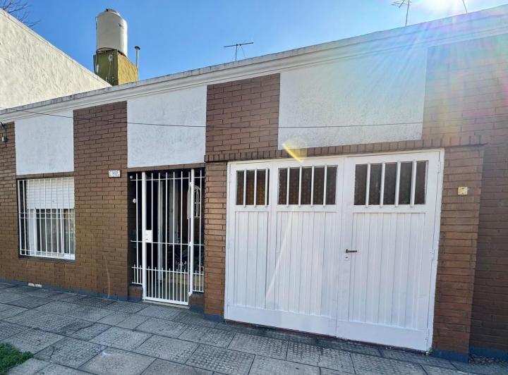 Casa · 6000m² · 3 Ambientes · 1 Cochera