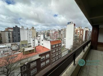 Departamento · 98m² · 4 Ambientes · 1 Cochera · Departamento - Plaza Mitre