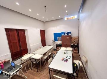 Casa · 362m² · 14 Ambientes · Venta Casa 6 Dorm B°centro
