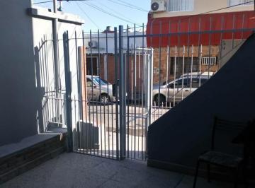 PH · 35m² · 2 Ambientes · Departamento PH en Alquiler Ubicado en Avellaneda, G. B. a. Zona Sur, Argentina