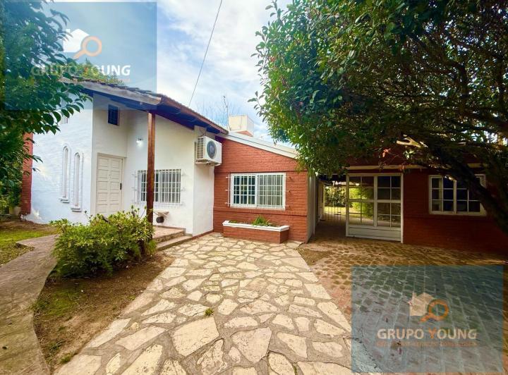 Casa · 595m² · 3 Ambientes · 2 Cocheras