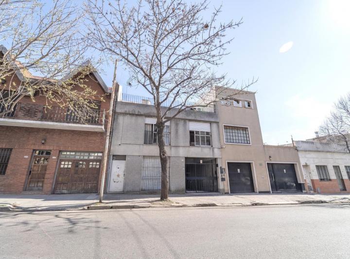 Casa · 291m² · 7 Ambientes · 1 Cochera