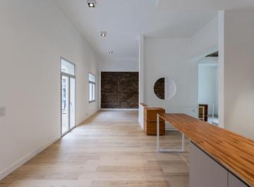 PH · 143m² · 5 Ambientes · PH a La Venta en Sarmiento 1600
