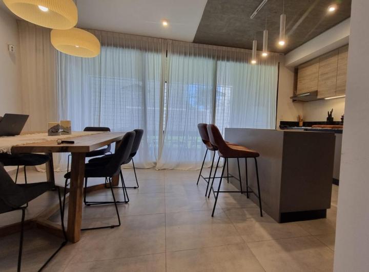 PH · 140m² · 4 Ambientes · 2 Cocheras